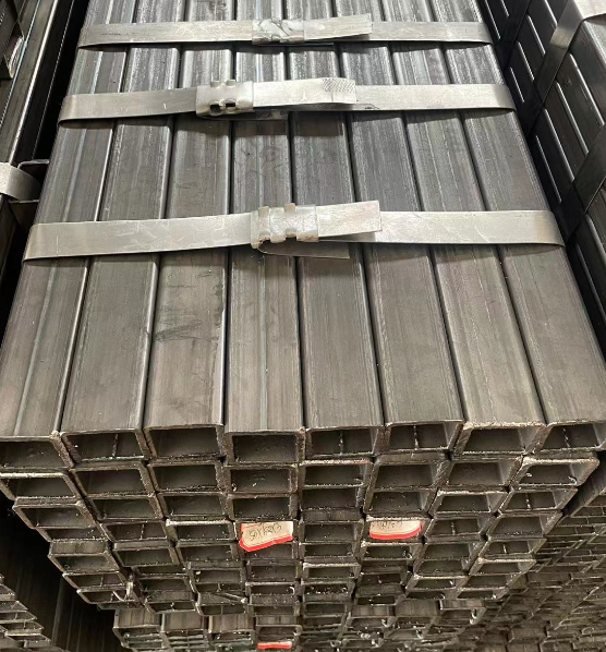 台州工业用梯子 镀锌管焊接梯子 铁梯子方管梯